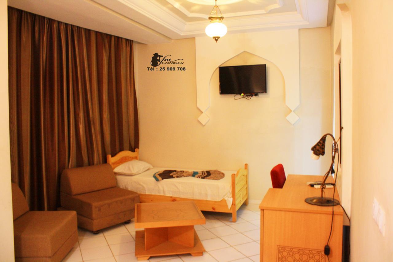 Hotel Saheb Ettabaa Tunis Luaran gambar
