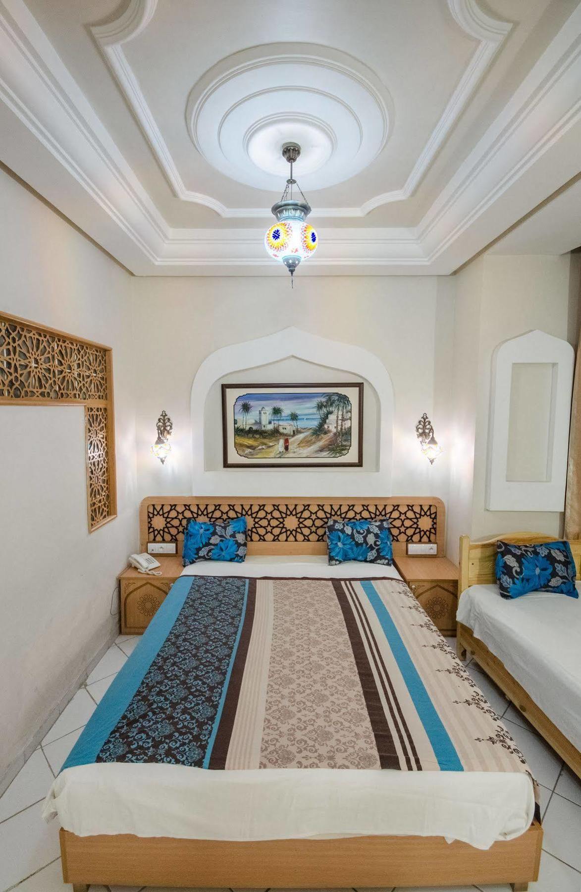Hotel Saheb Ettabaa Tunis Luaran gambar